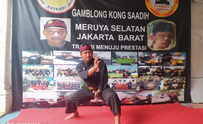 Belajar Silat