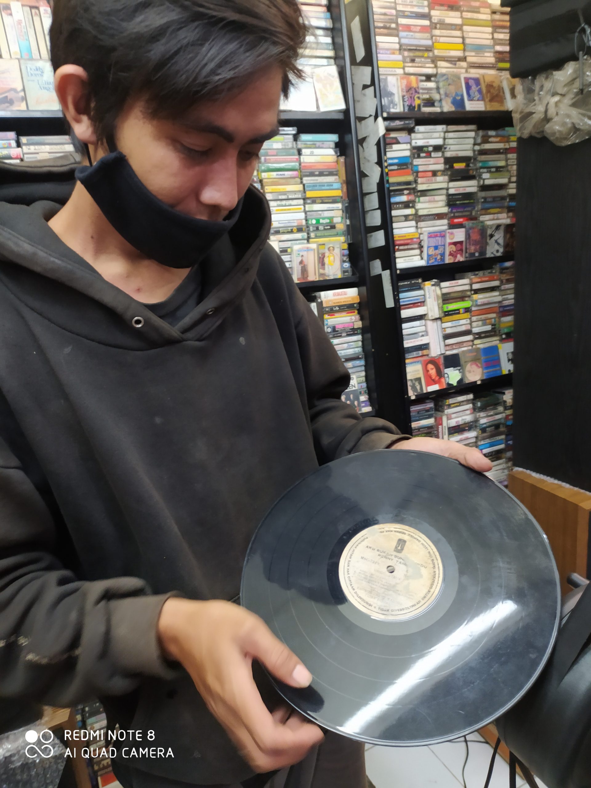 Merawat Benyamin Sueb melalui Kepingan Piringan Hitam - Seni Budaya Betawi