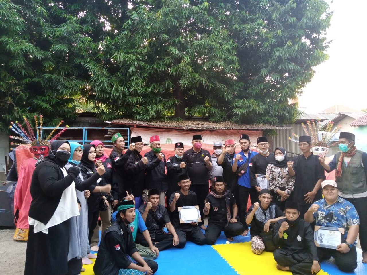 Begini Apresiasi Ormas Bang Japar untuk Yayasan Kampung Silat Petukangan