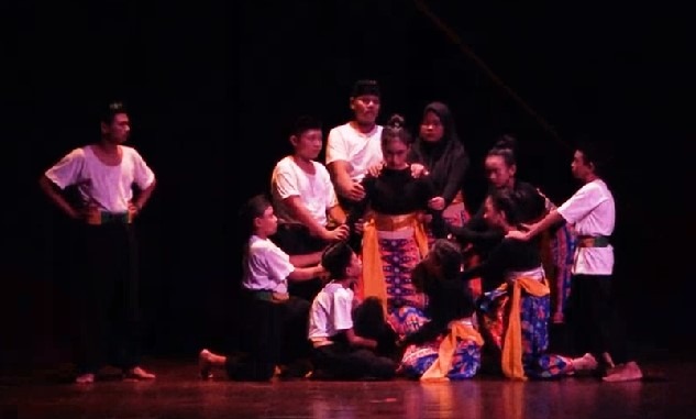 Potret Perjuangan H. Godjalih dalam Pertunjukan ‘Hikayat Beksi’ Teater Kampung Silat Petukangan