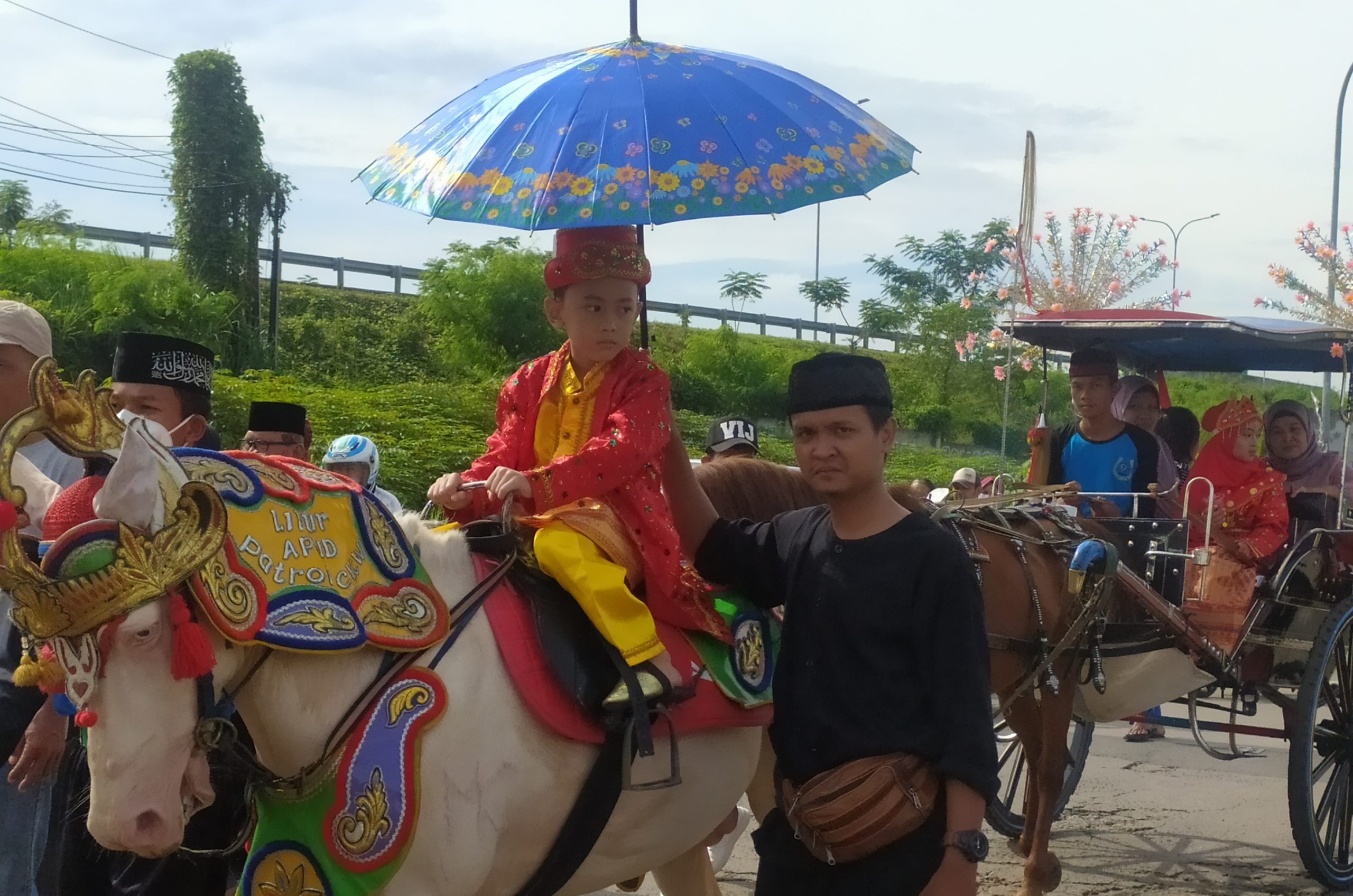 Selebrasi ‘Ngarak’ Kebahagiaan dalam Tradisi Sunat Betawi