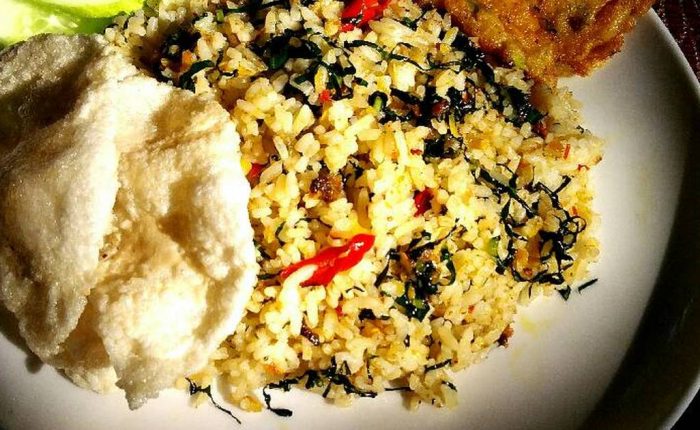 Nasi Goreng Mengkudu, Makanan Khas Betawi Tempo Dulu