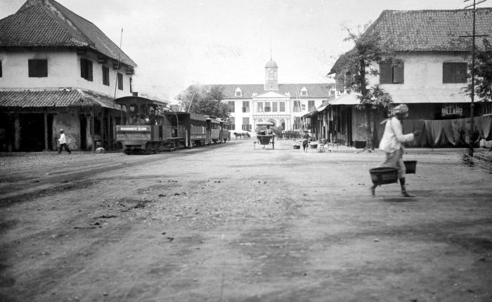 Pembangunan Ruang Publik dan Kawasan Kosmopolitan di Batavia