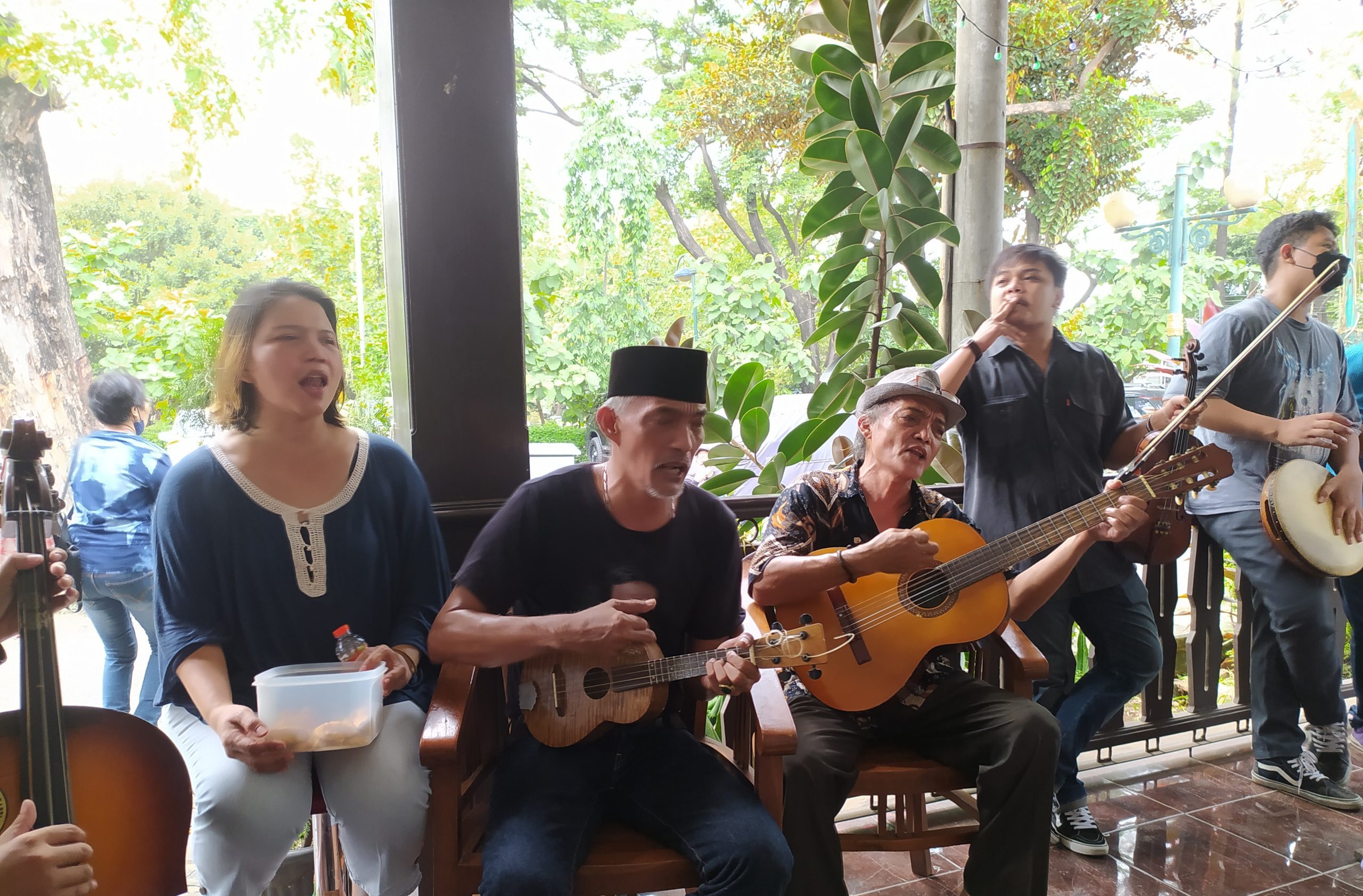 Keakraban Budaya Orang Tugu dan Betawi