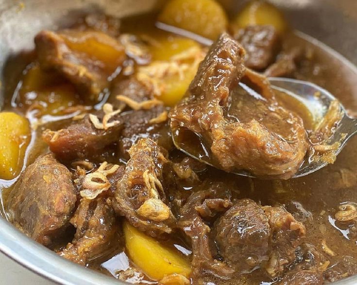 Menyibak di Balik Fakta Semur Betawi