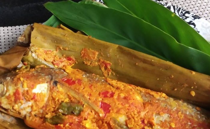 Sedapnya Kuliner Pepes Ikan Belanak Betawi