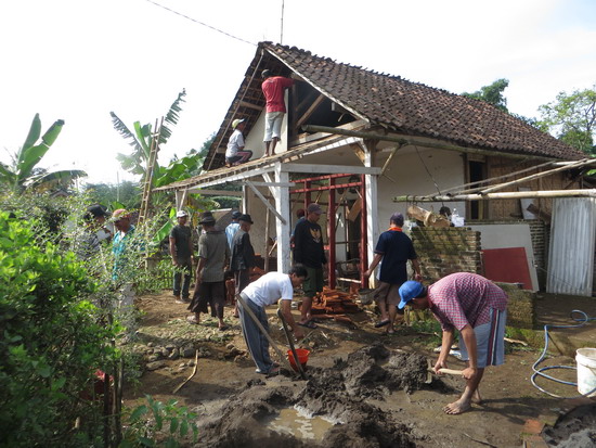 Memaknai Tradisi dalam Pembangunan Rumah Betawi